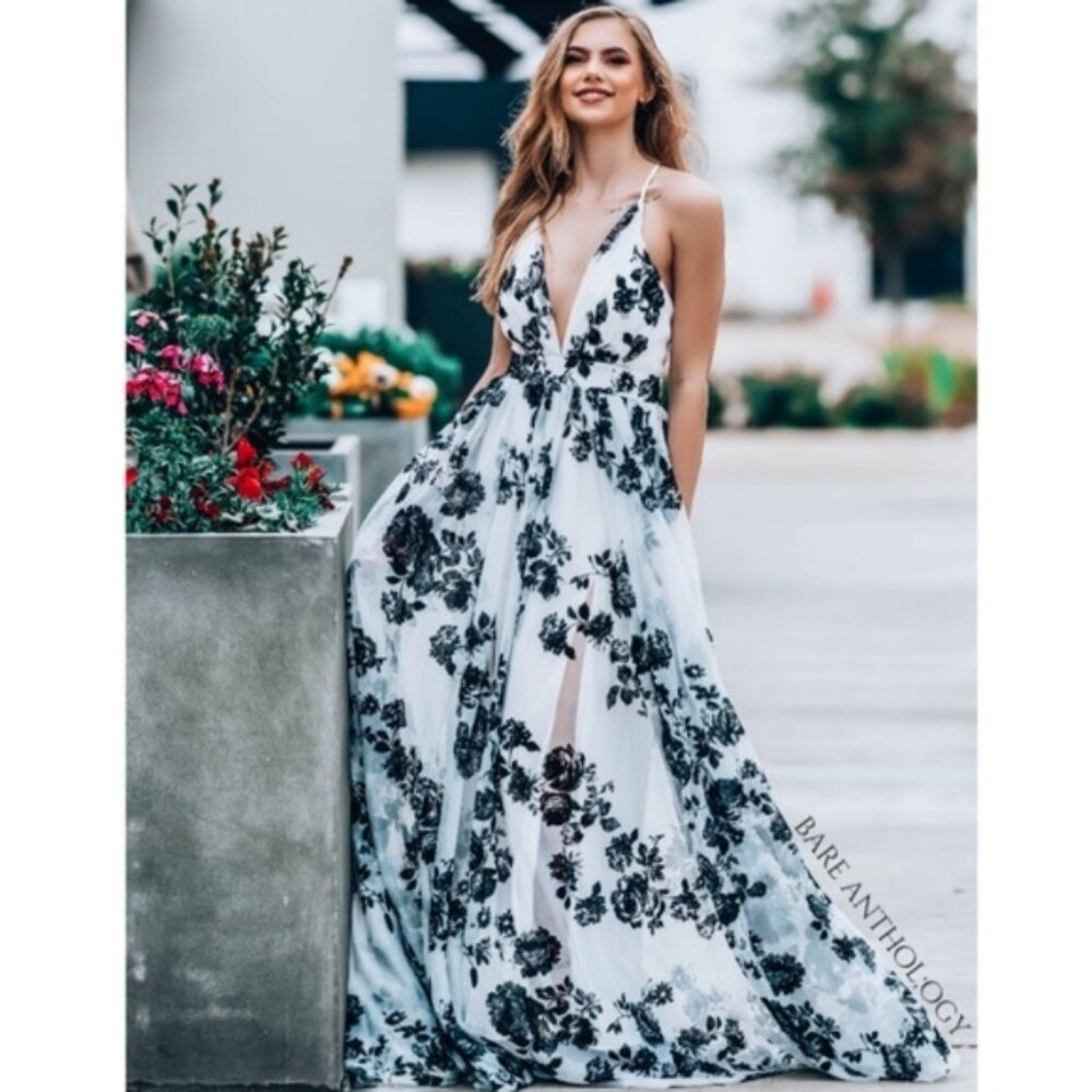 NWOT Floral Maxi Dress